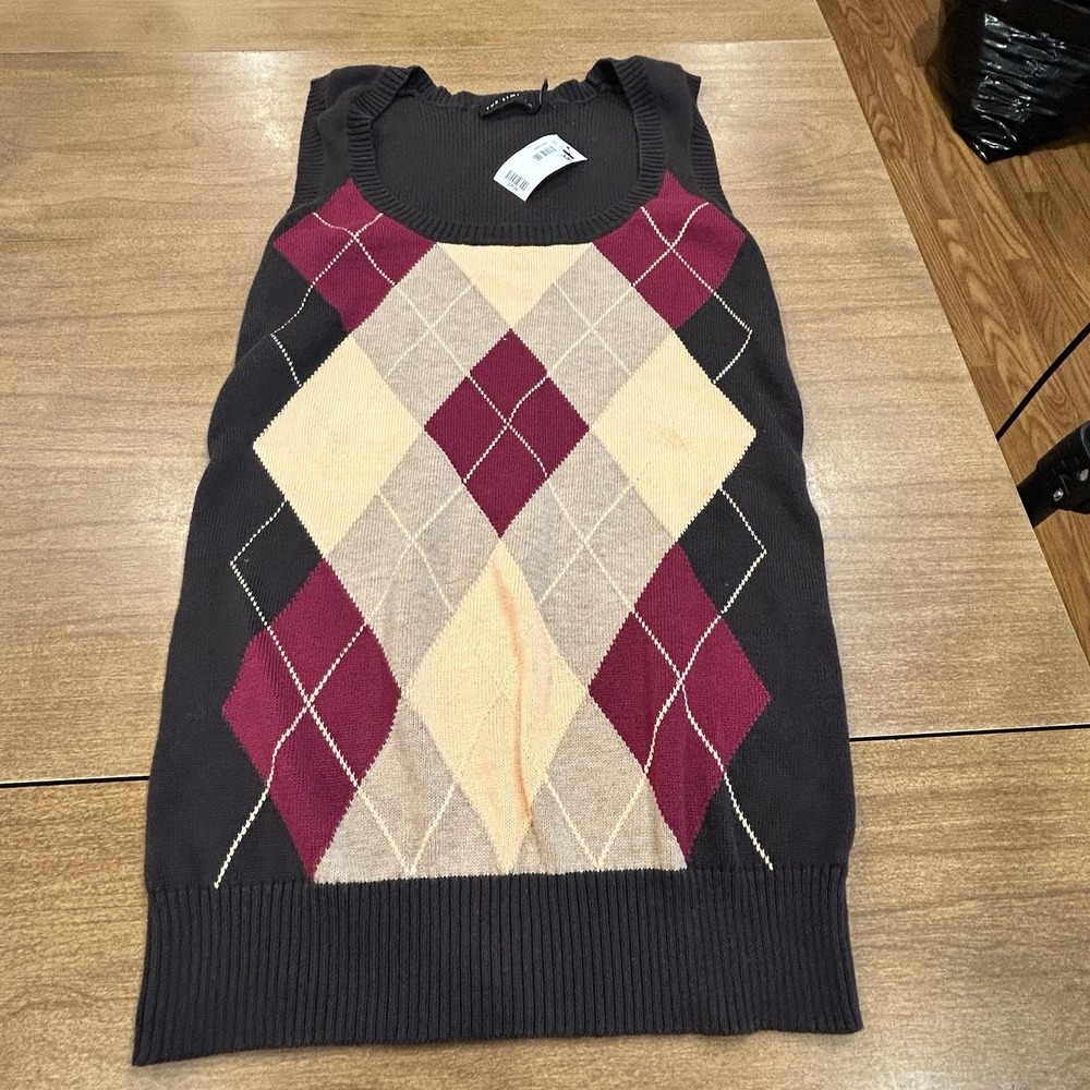 The Limited Sweater Vest Womens XS Multicolor Argyle Scoop Neck Knit Stretch NWT